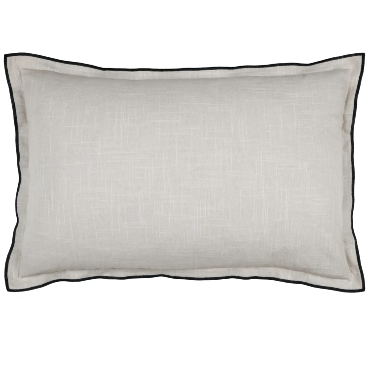 Coussin volant plat feston noir coton