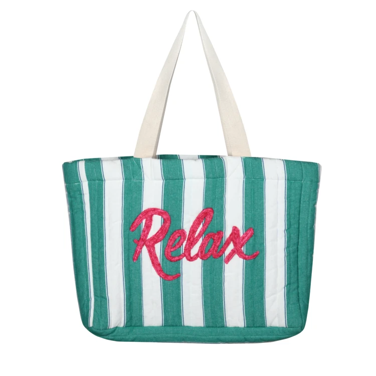 Gestepptes Shopper-Bag mit "Relax"-Stickerei – Eleganz und Praktikabilität für Ihren Alltag