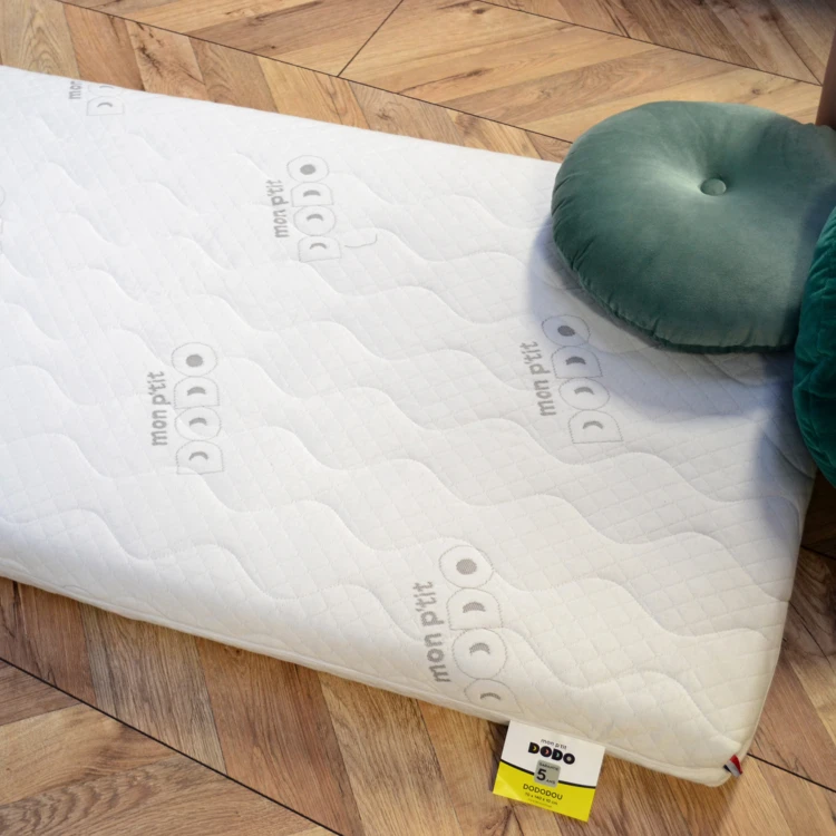 Matelas bébé anti acarien/bactérien