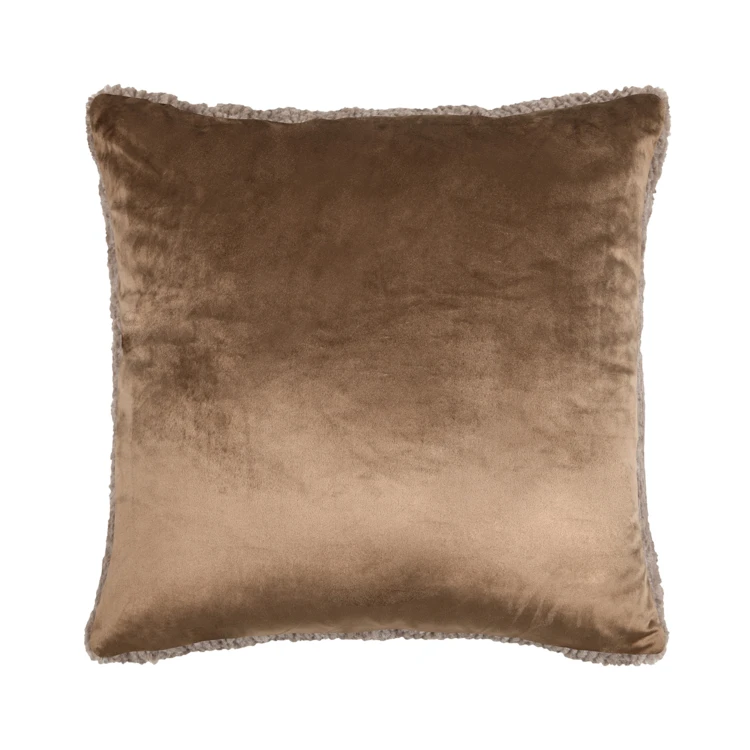 Coussin carré fausse fourrure avec recto velours