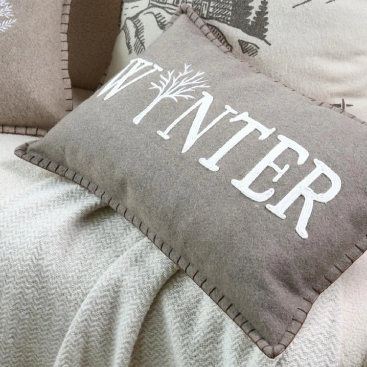 Coussin "WINTER" en velours de coton