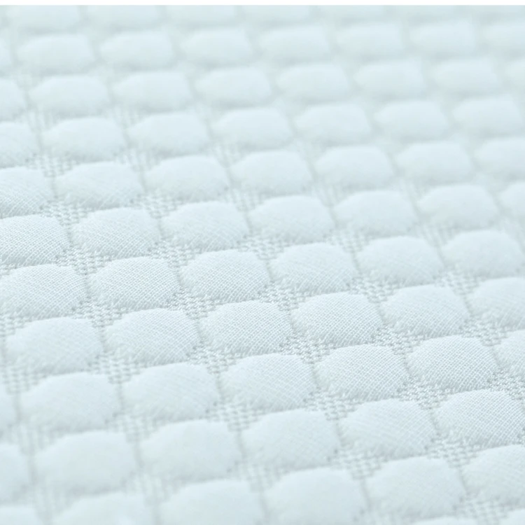 Matelas bébé hypoallergénique déhoussable