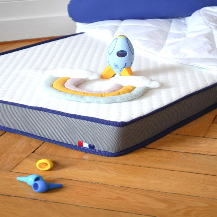 Matelas bébé hypoallergénique déhoussable