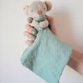 Peluche et doudou plat souris