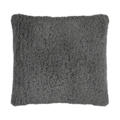 Coussin carré moelleux fausse fourrure