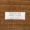 Coussin matelassé "Friends and family place"