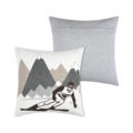 Coussin carré skieur et montagnes