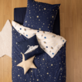 Conjunto de cama estampado espacio