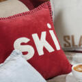 Coussin carré "SKI" en velours